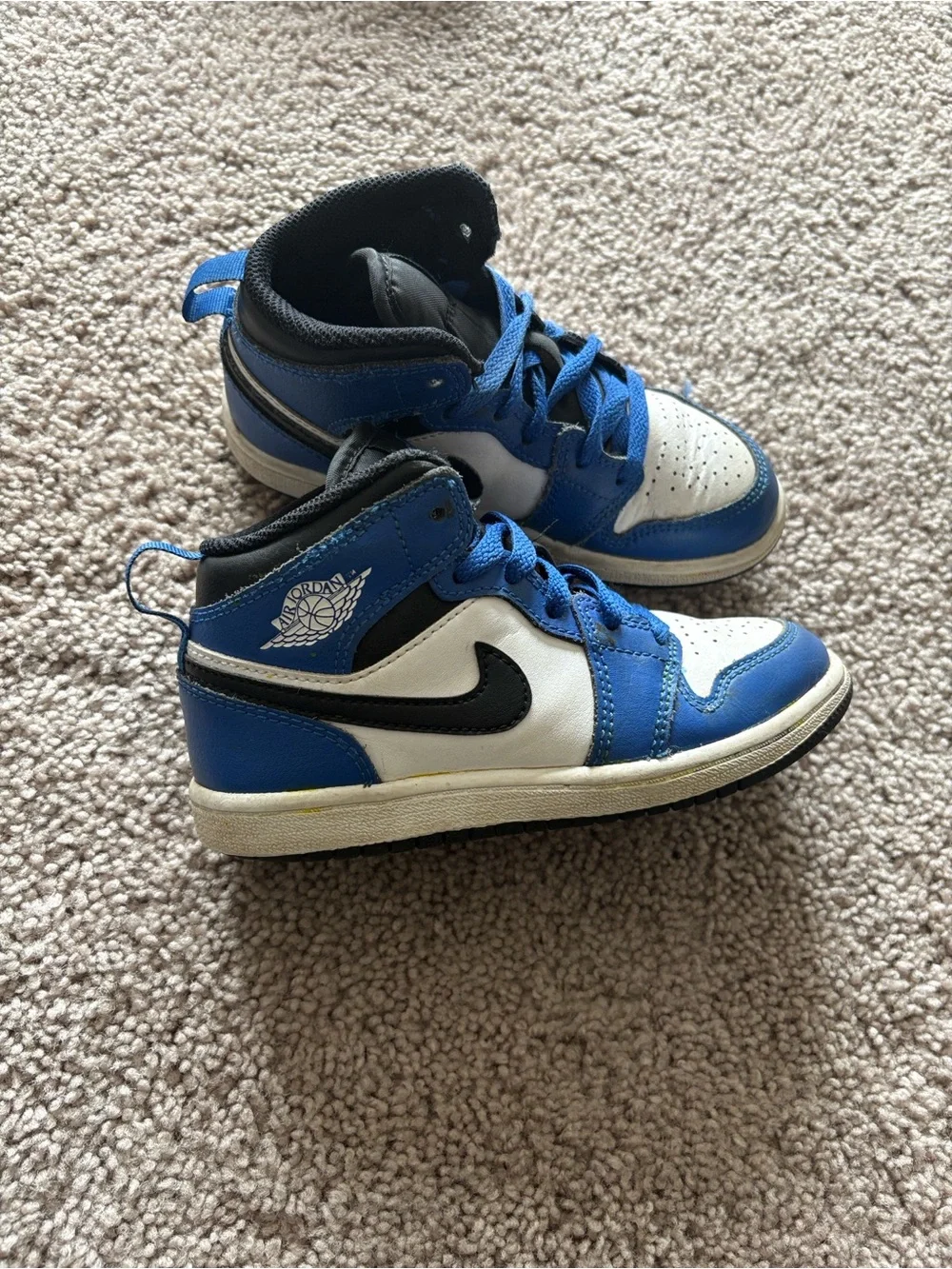 Nike Air Jordan Kids Blue, White & Black Mid-Top Sneakers